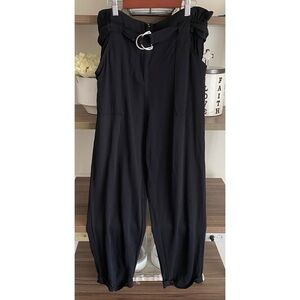 🎉 NEW LISTING Mustard Seed Black Women's Belted Trousers, Size Large